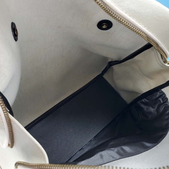 Vintage cream and black leather tote - Picture 16 of 16